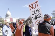 美国加紧增兵部署，胡塞武装介入战局，世界担心中东危机再升级