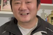 “当时说实话想装一下”，张雪深夜回应“一个子儿都没有”言论：政府只需把舞台搭好就很棒了