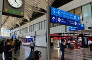 减航班、涨票价 全球多家航空公司进入“自保”模式