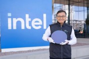 AI CPU 需求引爆增长：英特尔一季度营收超预期，盘后股价狂飙 16%