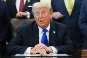 特朗普暗示不会就持续对伊朗军事行动寻求国会批准