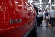 关键时期推进 R2 电动汽车上市之际，Rivian工厂遭龙卷风破坏