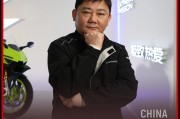 被称“摩托车圈雷军”，冠军张雪的飞驰人生