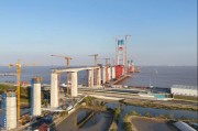 杭州湾跨海铁路大桥攻克五项“世界第一”挑战 2027年底具备开通条件
