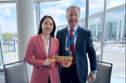 对话奥马哈｜麦克雷·赛克斯：新CEO领导下伯克希尔的核心理念和资本配置方式不变