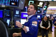 3月3日收盘：美股涨跌不一标普反弹收高，市场继续关注伊朗局势