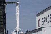 马斯克再下注：SpaceX IPO倒计时 拟投1190亿美元建Terafab芯片厂