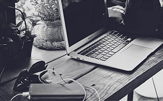 当暗黑女神失去马赛克，波多野结衣现象背后的符号消费与真实困境