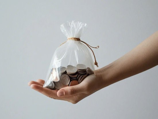 蒙牛“亮剑”，“奶酪女王”为何在资本博弈中出局？