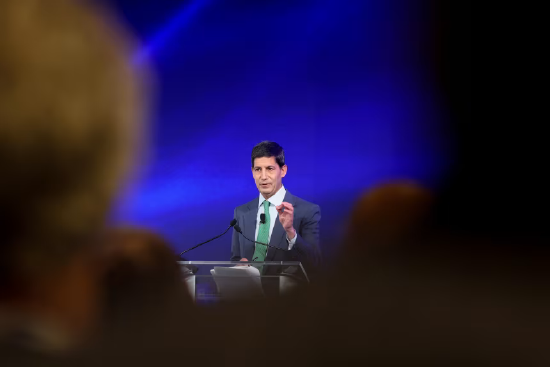 特朗普敲定的美联储主席人选沃什 究竟会表现出哪一面的他?