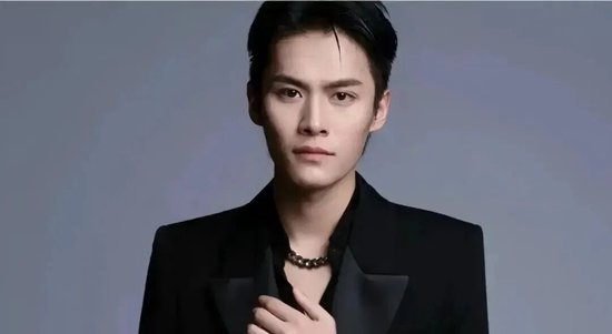 小杨哥67亿卖公司！太突然