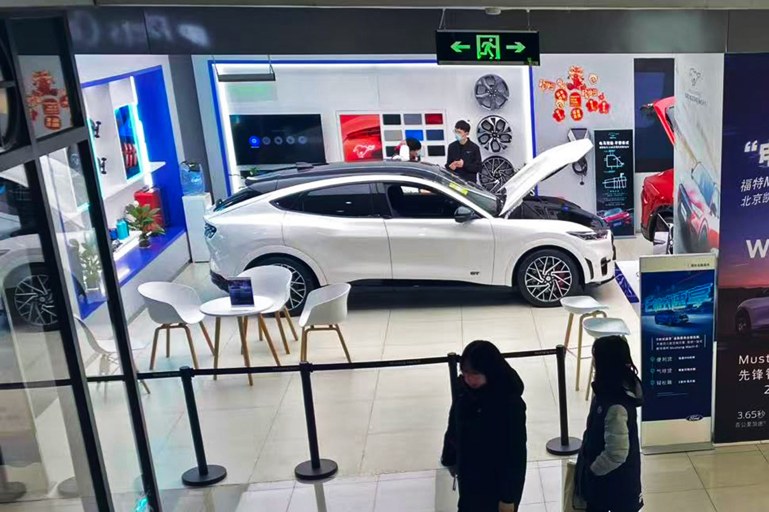 汽车隐藏式门把手，要说再见了