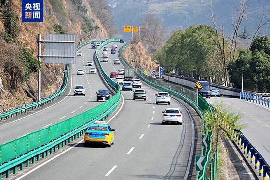 规模创历史新高！今年春节假期超28亿人次跨区域出行