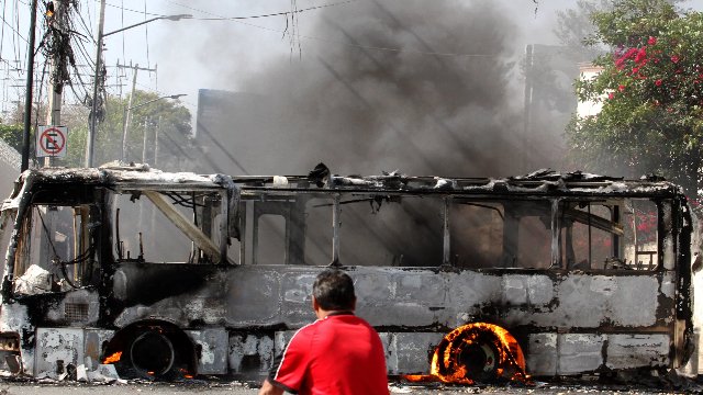 旅游胜地变“战区”！墨西哥大毒枭被击毙致多地动荡，美加墨世界杯悬了？