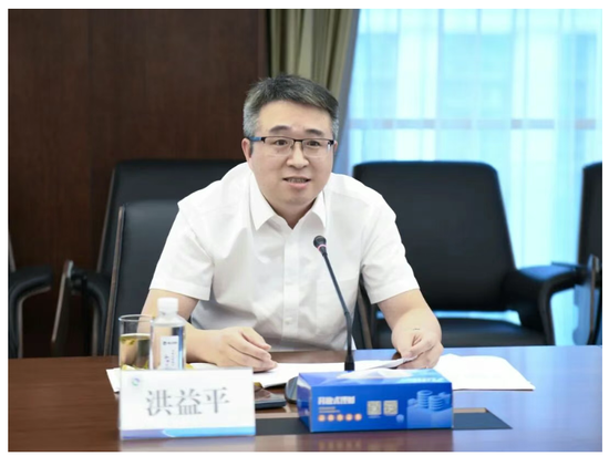 洪益平就任温州银行副行长！地方大将再获拔擢、财务路径印记鲜明