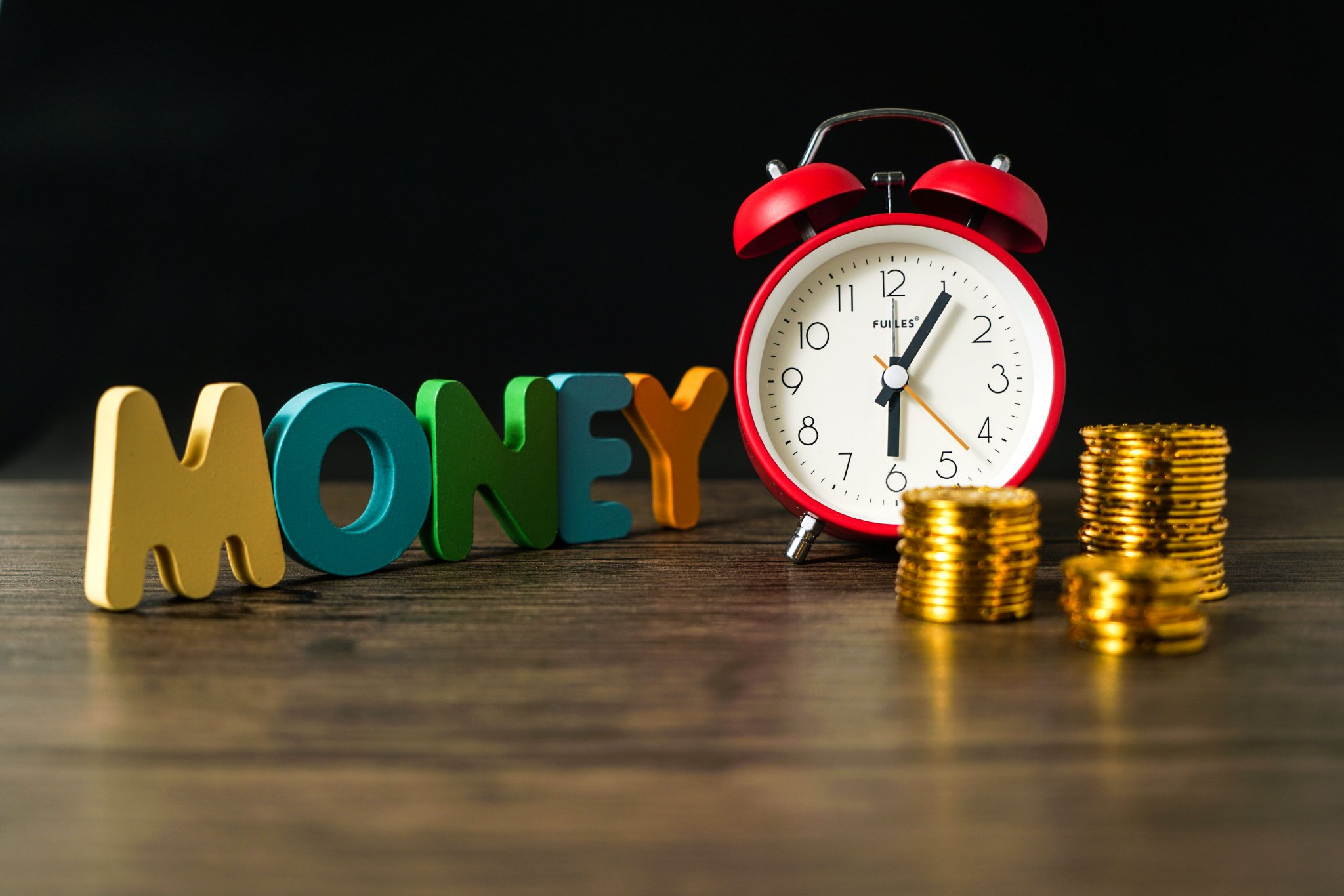 3亿美元天价保单诞生！富豪为何热衷押注指数型万能险？