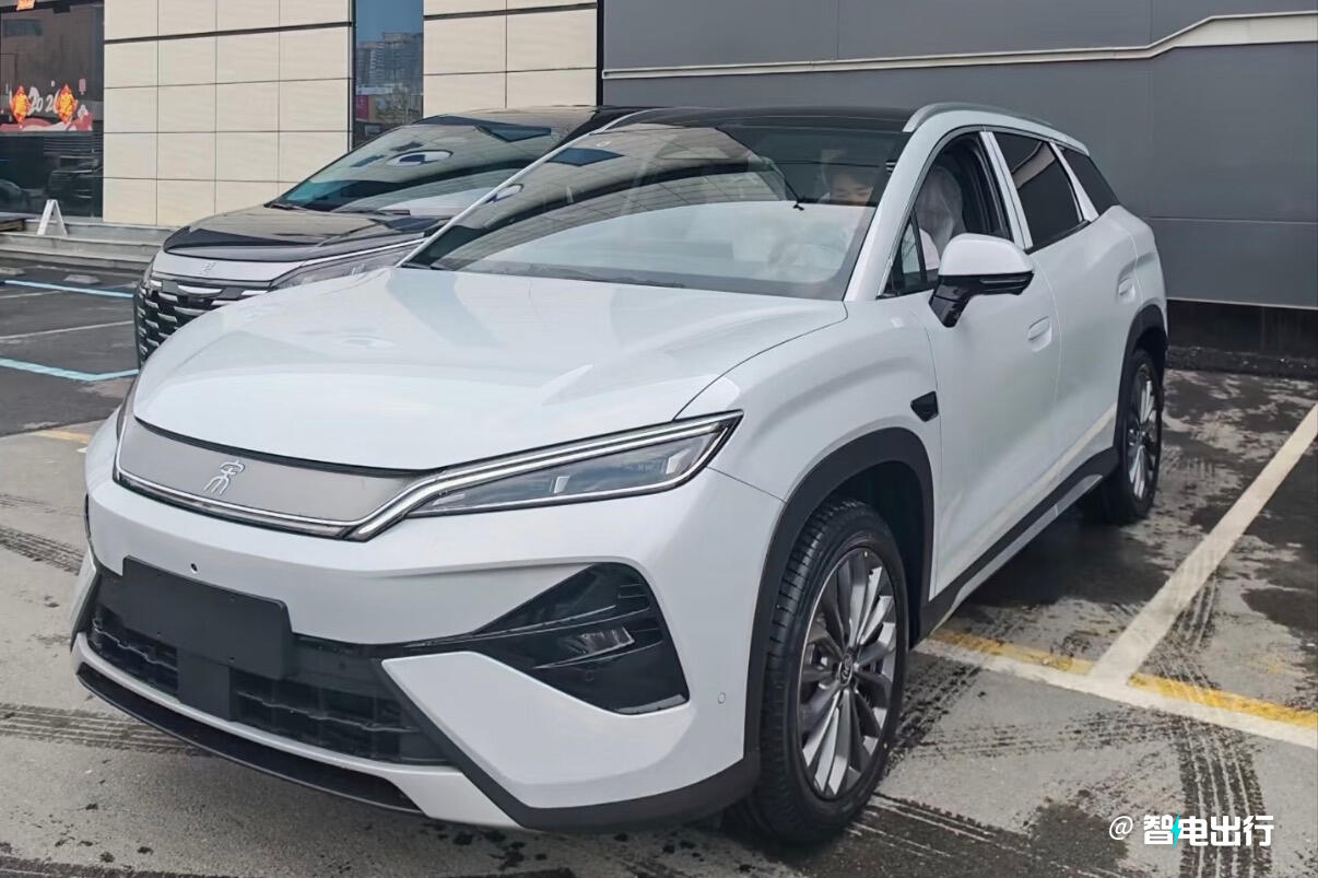 3月5号是什么日子啊？比亚迪要全网刷屏了！