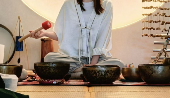 一场疗愈上万元！妇女节新消费图鉴：不买包的年轻人，开始“买情绪”了？