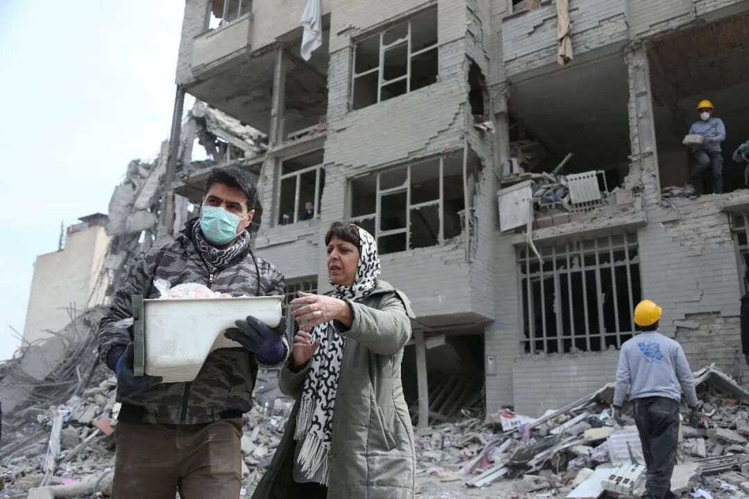 冲突进入第17天，美国拟宣布组建霍尔木兹“护航联盟”，伊朗警告打击“福特”号航母后勤