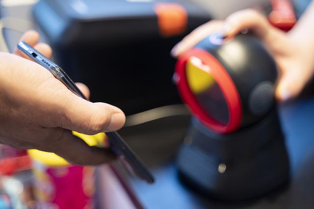 锐评｜提振消费，不止“315”更要“365”