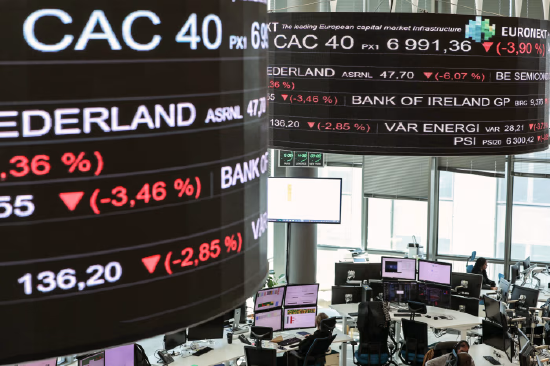 法国Bollore提议发放特别股息 一度大涨14%以上