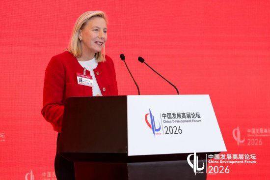 泰佩思琦集团CEO:希望COACH成为中国年轻人“人生第一只手袋”