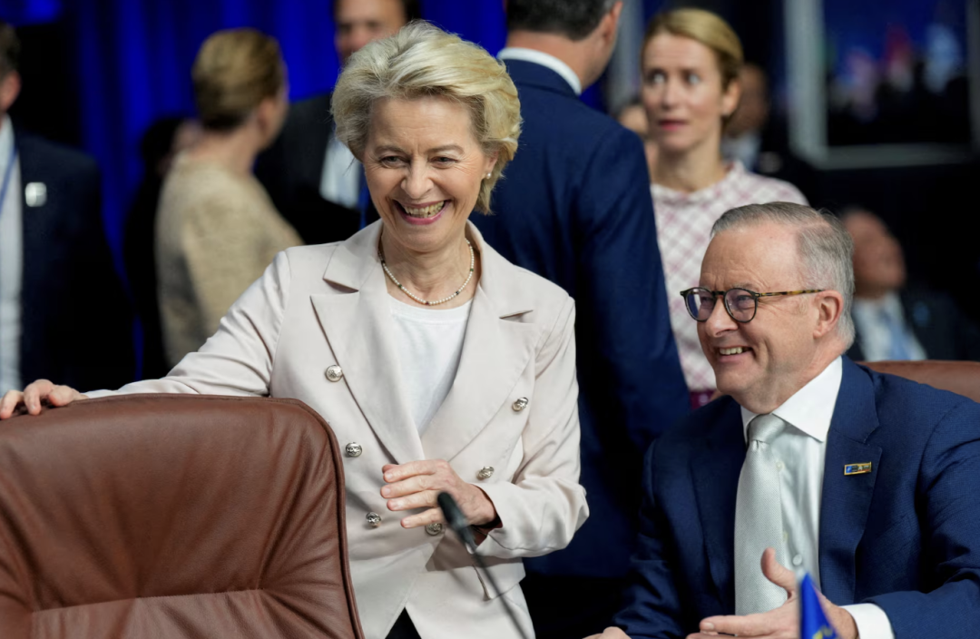 欧元EURUSD进入“最差组合”！3月PMI跳水+通胀在狂飙，欧洲央行被迫走钢丝