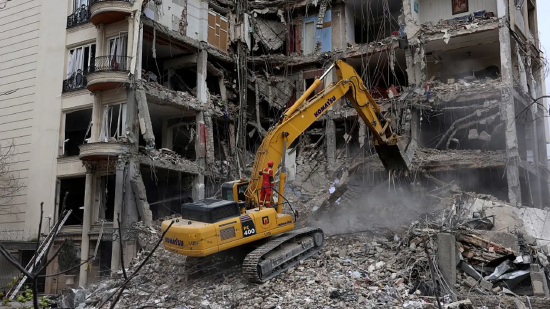 鲁比尼:特朗普或将升级伊朗战争,恐引发“1970年代式滞胀”