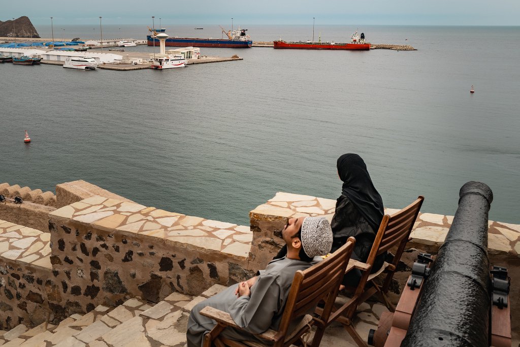 图说|梗阻后的阵痛:美以袭击伊朗如何影响全球能源版图