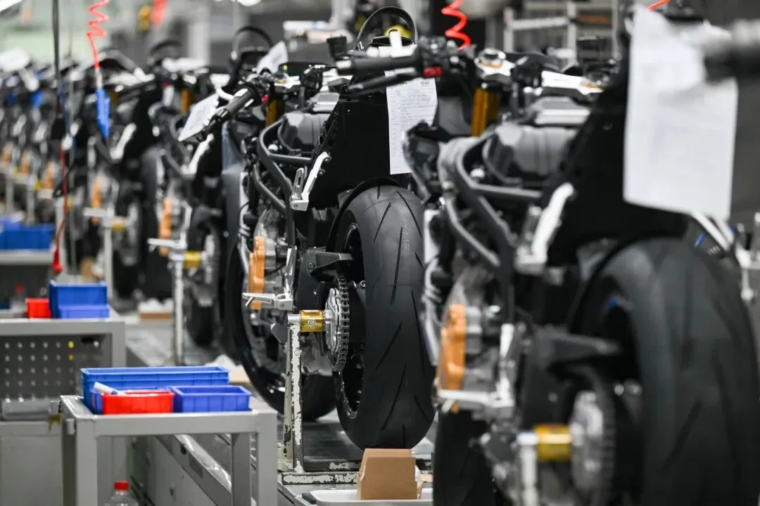 重庆浙江争夺“张雪”，争的是什么？