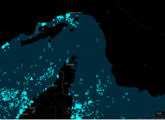 “千帆欲渡”霍尔木兹！船东竞相解读美伊停火细则 只待海峡开放