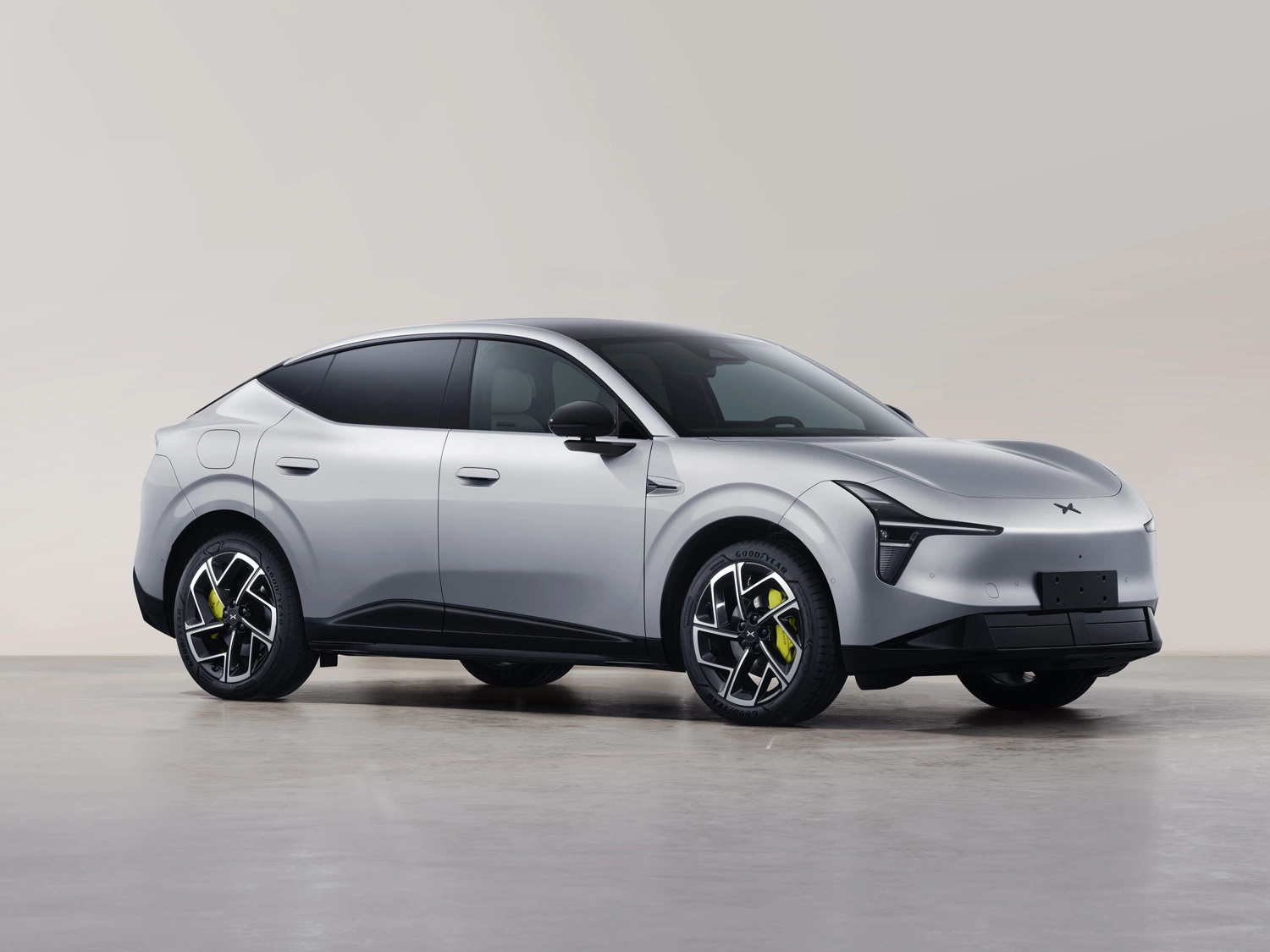 小鹏 MONA 首款 SUV 车型 L03 完成申报,车长 4650mm