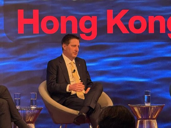 港交所证券产品主管Brian:全球资本从美国回流中国资产 散户参与度愈发重要 AI半导体仍是驱动力