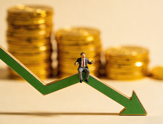 格力、海信互撕“真铜实料”，暴露了谁的业绩焦虑？