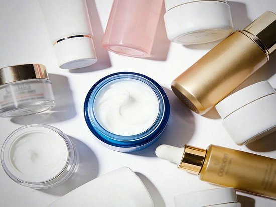 IPO前因《蓝皮书》疑遭行业协会批评，背后护家科技一年花10亿做推广