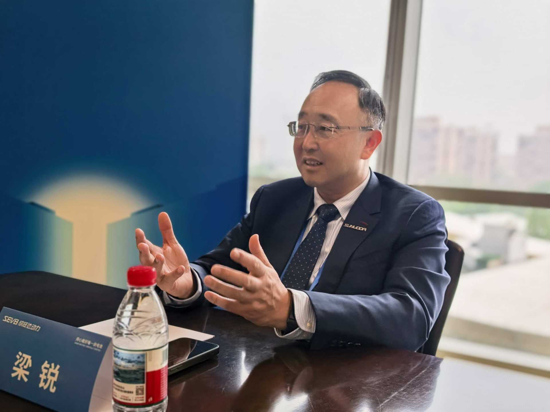 盲目追求超高快充伤电芯！欣旺达副总裁梁锐：动力电池和储能电芯正朝危险方向发展