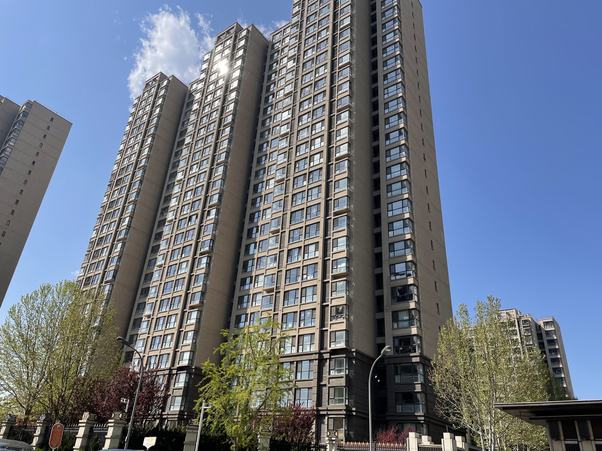 “被围困的6年”：北京限竞房陆续解禁入市，一场“错时”的价值回归