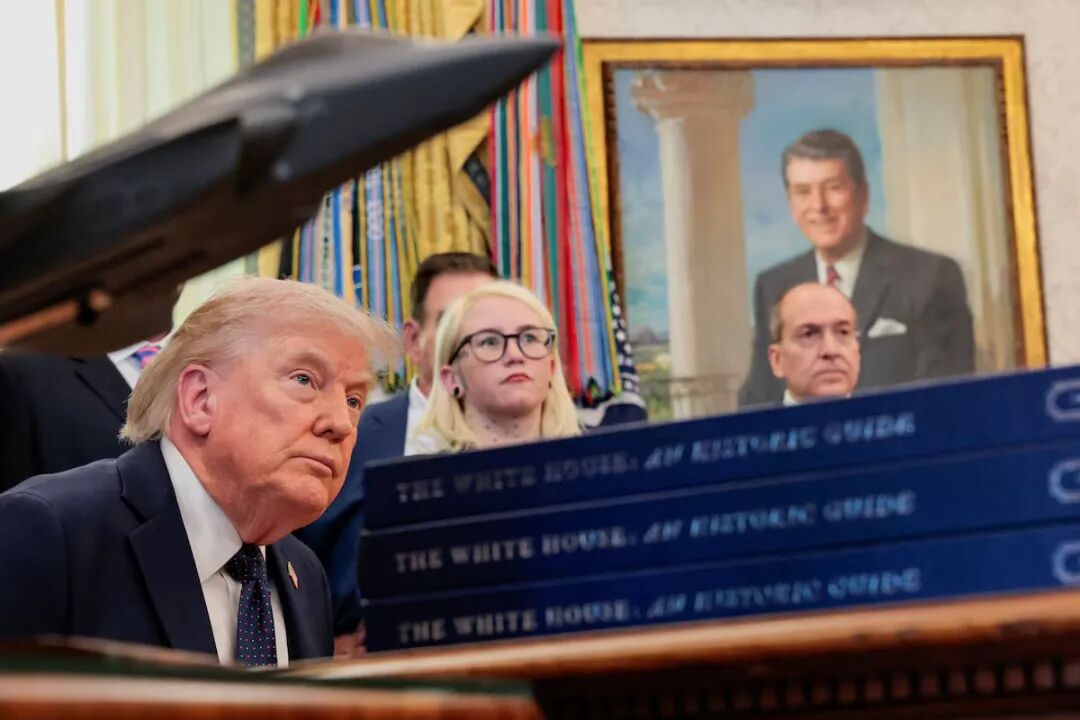 加币危险信号：加拿大增长、通胀、消费全面背离