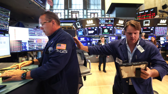 盘前:纳指期货涨0.56% 英伟达盘后公布财报