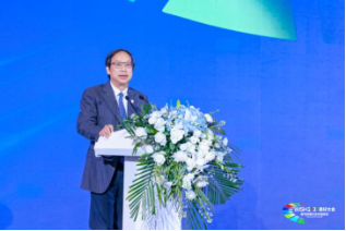 “在场即美好”:伊利联合多方共议企业社会价值与长期主义